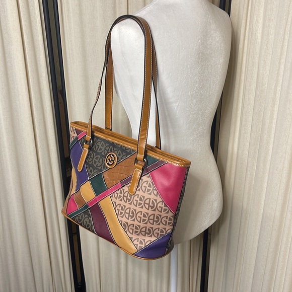 NEW! GIANI BERNINI 2021 FALL COLLECTION SHOULDER HOBO BAG NWOT - Picture 5 of 16